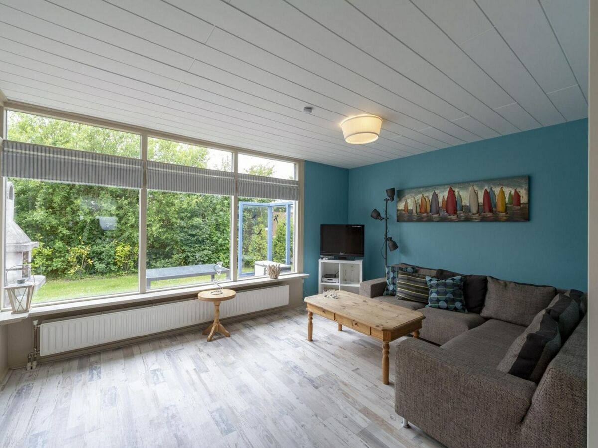 Bungalow Holiday home with enclosed garden - Outdoor photo 2