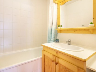 Apartment Apartment in Saint-Sorlin near Ski Resort - Features photo 13