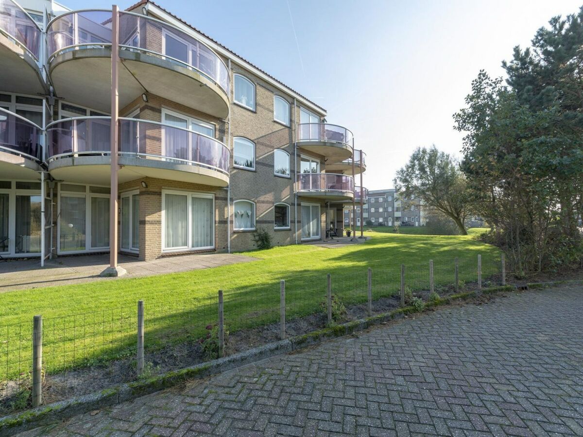 Apartment Cozy apartment near beach - Outdoor photo 3