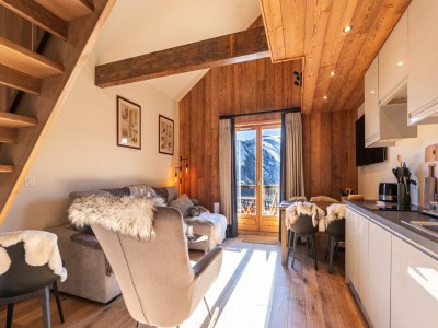 Apartment Apartment in France with Mountain Views & Pool in Saint Sorlin d Arves - Apartment