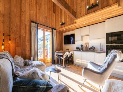 Apartment Apartment in France with Mountain Views & Pool - Features photo 8