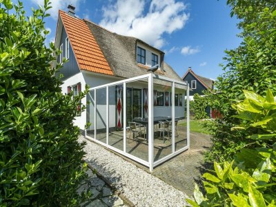 Villa Charming Villa with parasol - Outdoor photo 11