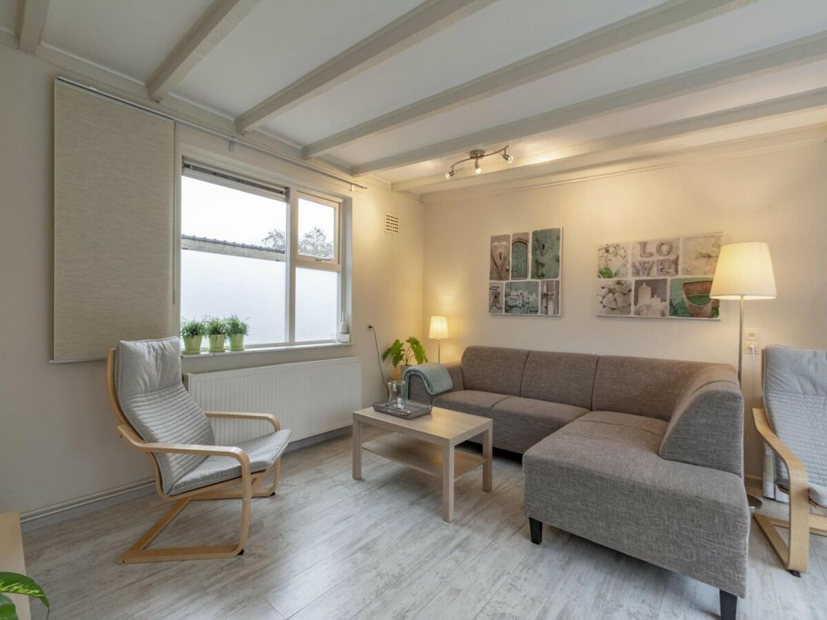 Bungalow Cozy bunglow with patio