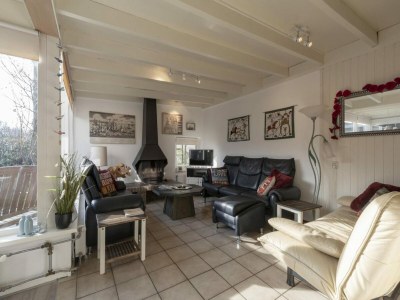 Bungalow Stylish bungalow with garden - Outdoor photo 6