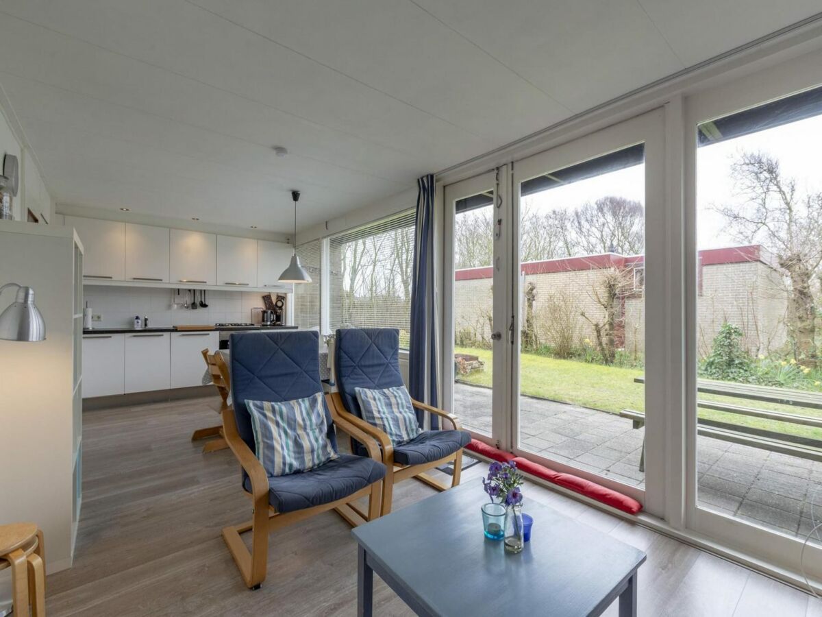 Bungalow Seaside bungalow with terrace - Outdoor photo 3
