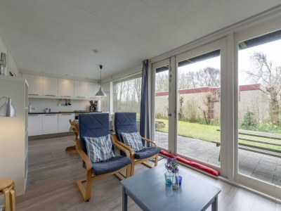 Bungalow Seaside bungalow with terrace - Outdoor photo 3