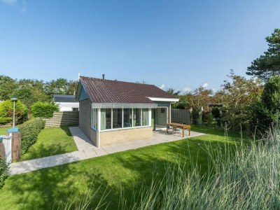 Holiday house Pleasant Holiday home with garden - Outdoor photo 16