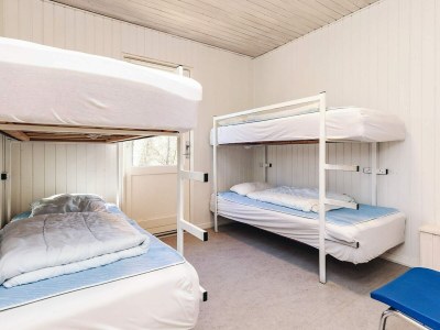 Holiday park Ferienhaus mit Gemeinschaftsküche und -bad in Læsø - Outdoor photo 3