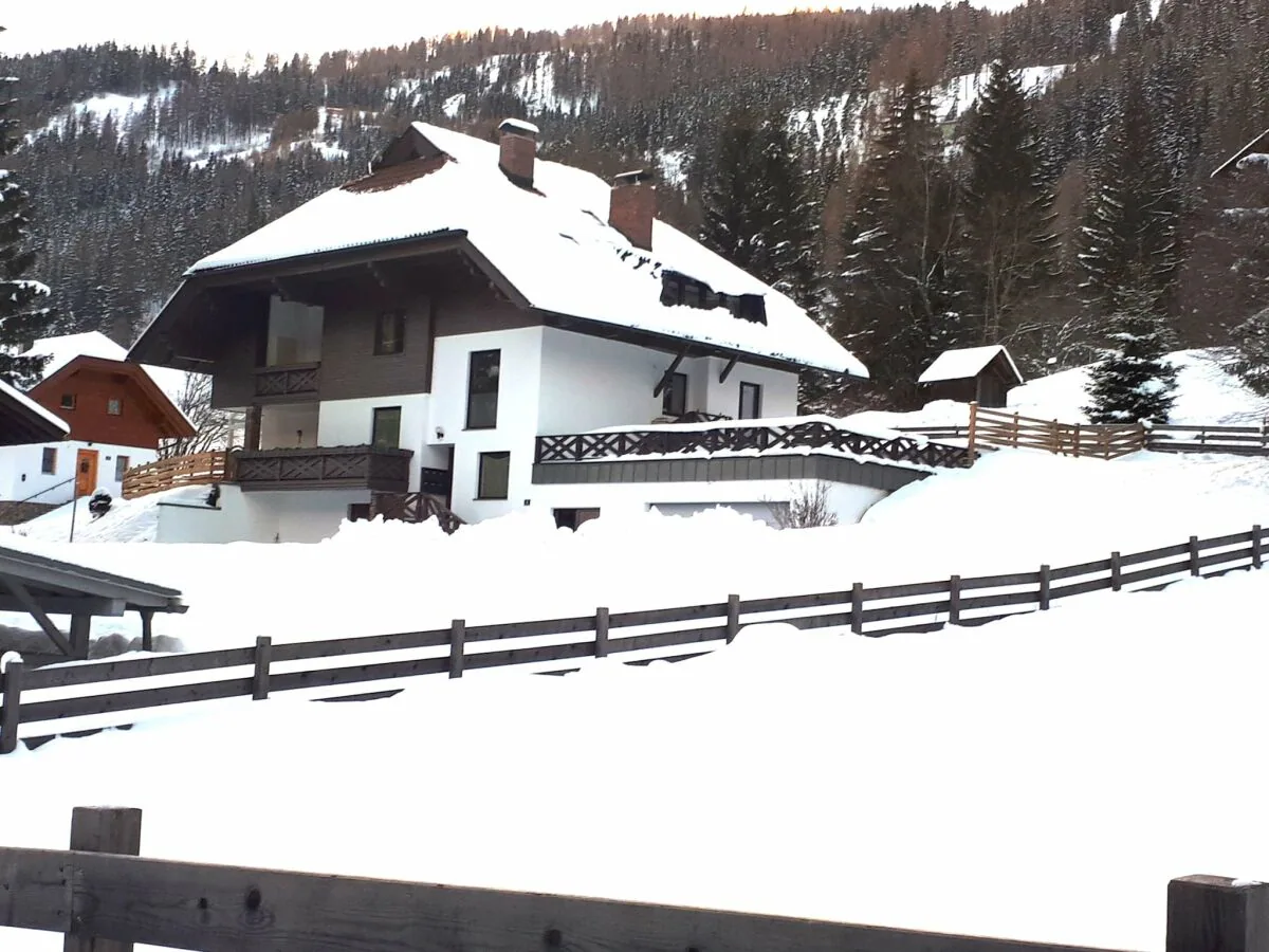 Apartment Schönes Ferienapartment mit Bick auf Berge & Piste - Outdoor photo 3