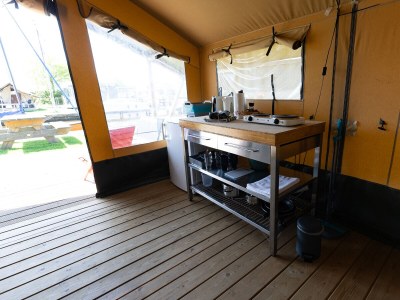 Bungalow Safari tent Heeg 4 persons - Features photo 10
