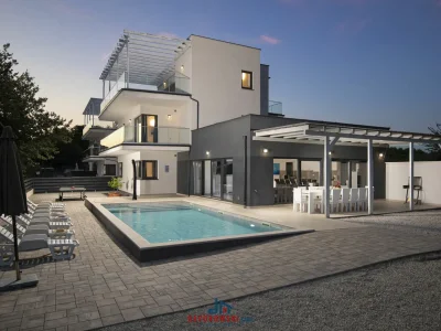 Villa Luna in Pomer - Villa