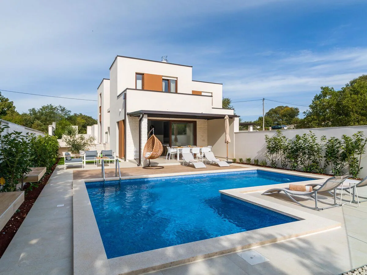 Villa Villa Lo La