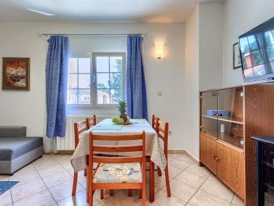 Apartment Nino with Shared Pool - Apartment Nino A2 with Garden View - Features photo 16