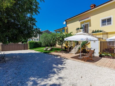 Apartment Nino with Shared Pool - One-Bedroom A4 with Terrace - Outdoor photo 4