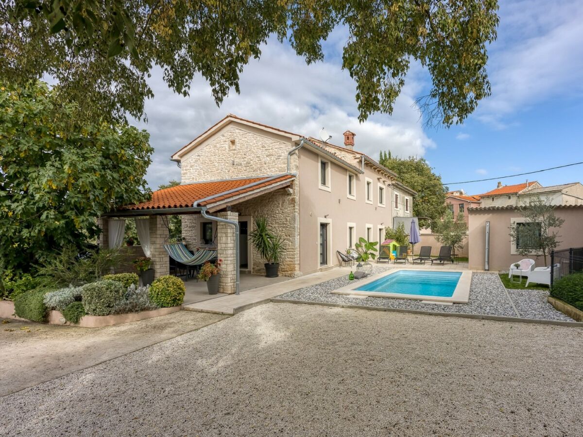 Villa - Holiday House Ena