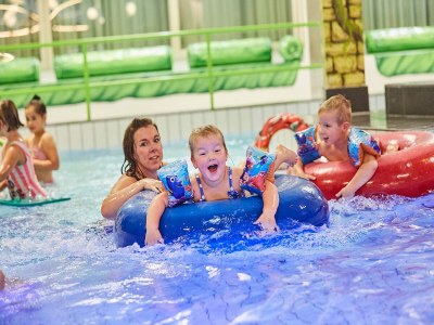 Holiday park Ferienhaus in Zeeland mit großem Garten - Outdoor photo 37