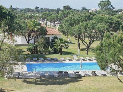 Apartment Sunny Balcony Apartment and Pool - Outdoor photo 2