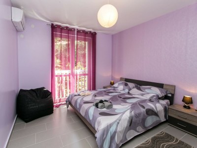 Apartment Apartment Lapad Bay- Luxury Two-Bedroom Apartment with Balcony(Black-Ivanišević) - Features photo 7