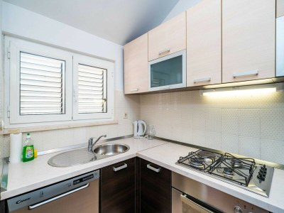 Apartment Apartments Isabora - Premium Two-Bedroom Apartment with Terrace and Sea View - Features photo 8