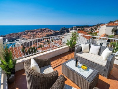 Apartment Apartments Isabora - Premium Two-Bedroom Apartment with Terrace and Sea View - Outdoor photo 20