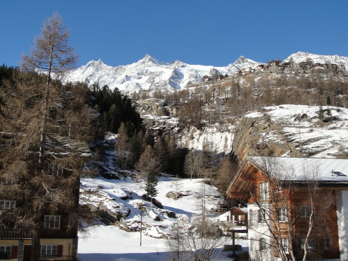 Apartment Bedroom Retreat in Saas Valley - Outdoor photo 3