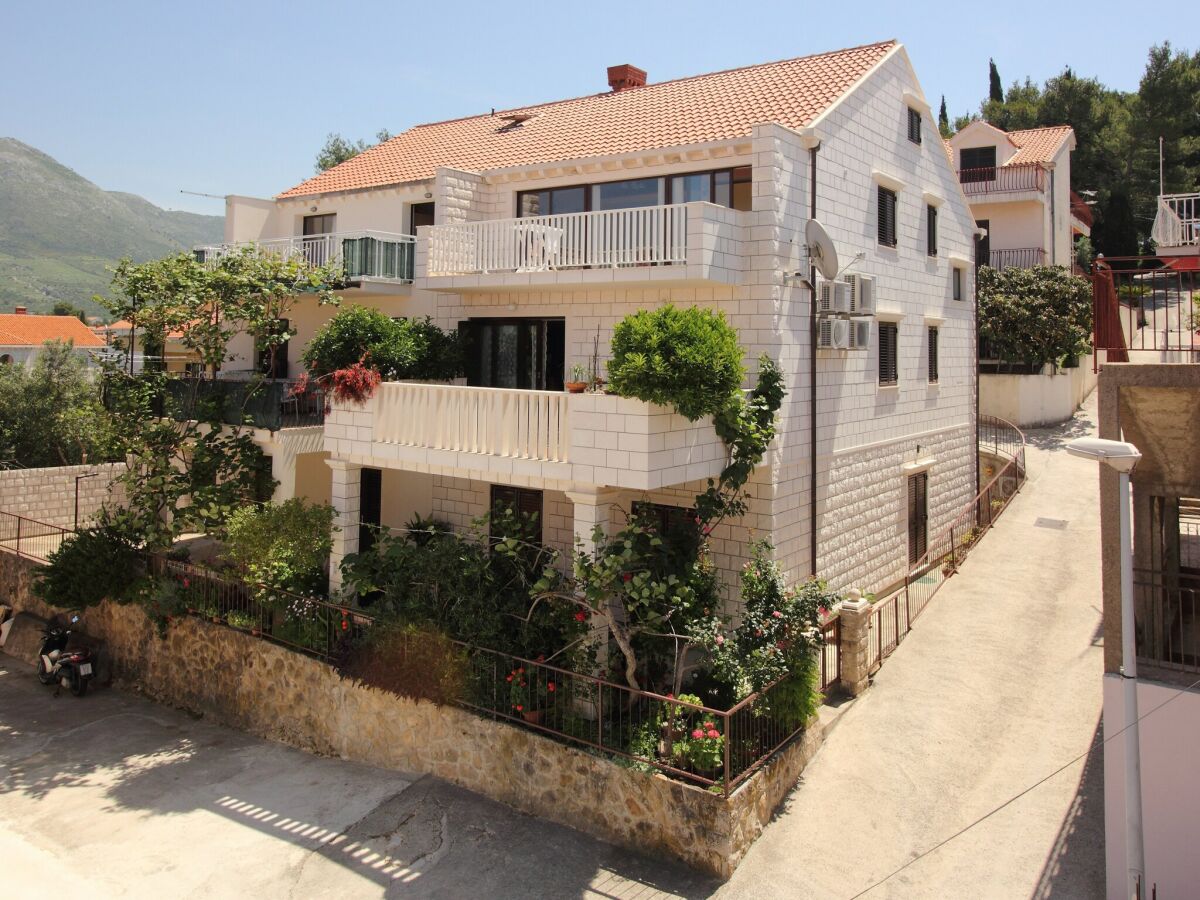 Apartment Apartments Magda- Standard Backside Studio Apartment (Apartment 5) - Outdoor photo 2