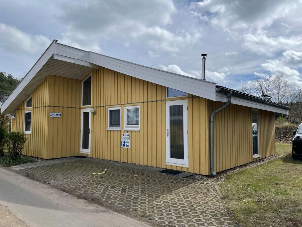 Holiday house Ferienhaus mit Sauna im Ferienpark Mirow
