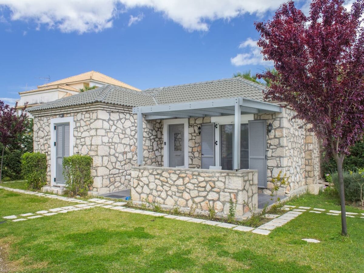 Villa Villa near Sea in Agrilia