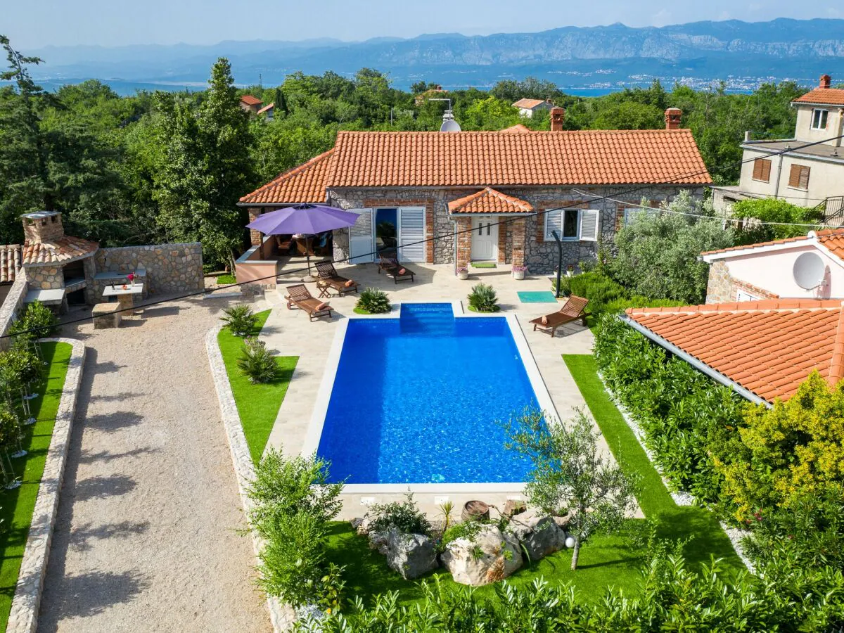 Holiday house Villa Azul with Pool