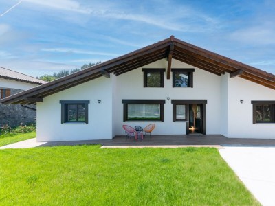 Villa Fidalsa North Style in Dima - Villa