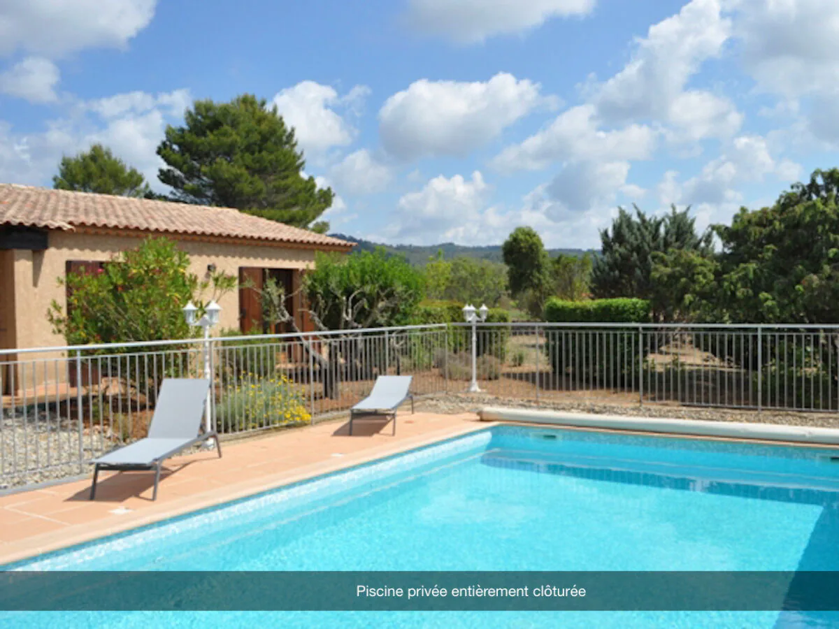 Holiday house LE CADE