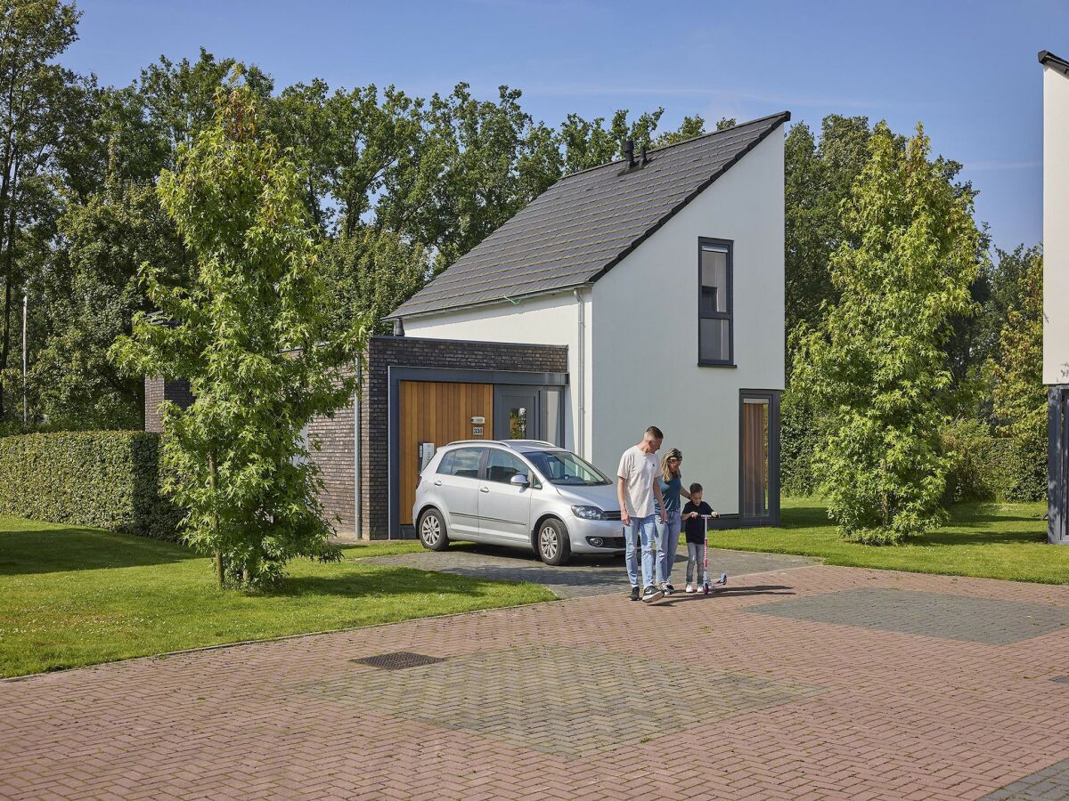 Holiday park Bungalow in Limburg with Gourmet Kitchen