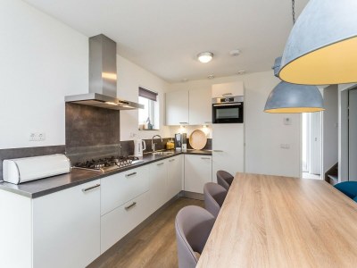 Holiday park Bungalow in Limburg with Gourmet Kitchen - Features photo 6
