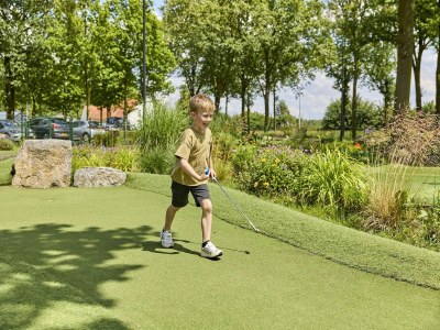 Holiday park Bungalow in Limburg with Gourmet Kitchen - Outdoor photo 19