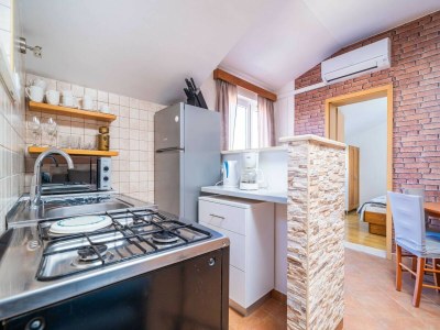 Apartment Apartments Senjo - One Bedroom Apartment with Balcony with Sea View (Apartman 1) - Features photo 9