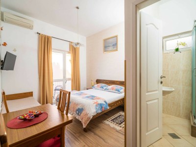 Apartment Apartments Senjo - Studio Apartment with Balcony with Sea View (Apartman 4) - Features photo 7