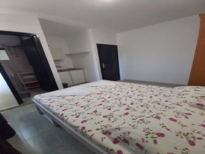 Apartment Apartments Dalmatin Žuljana - Studio Apartment 3 - Features photo 11