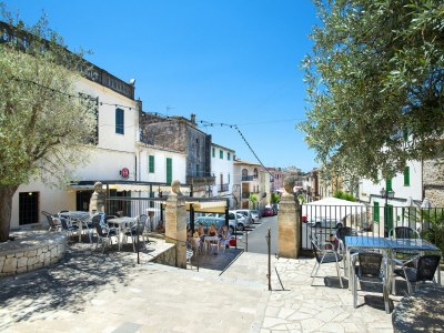 Villa Villa in Buger with Pool near Tramuntana - Outdoor photo 28