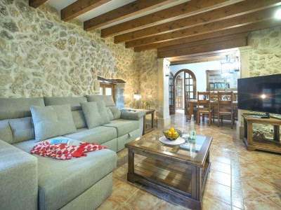 Villa Villa in Pollensa mit Pool und Bergblick in Majorca North - Villa
