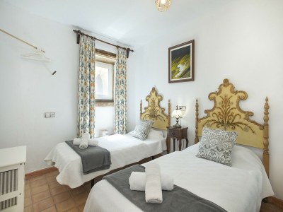 Villa Chalet in Pollensa with Mountain Views & Pool - Outdoor photo 12