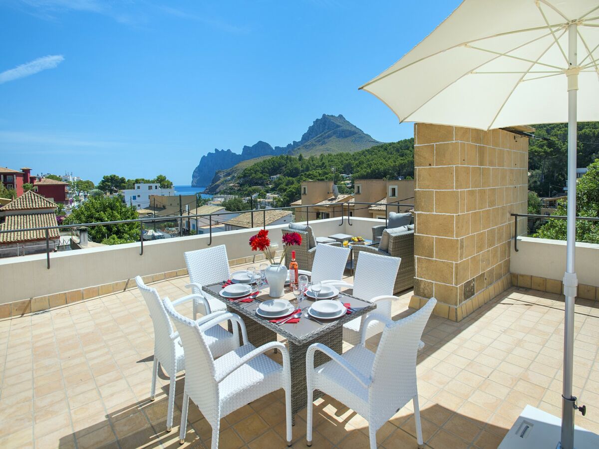 Villa Villa in Cala San Vicente am Strand