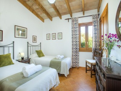 Villa Villa in Pollensa with Pool & Mountain Views - Outdoor photo 12