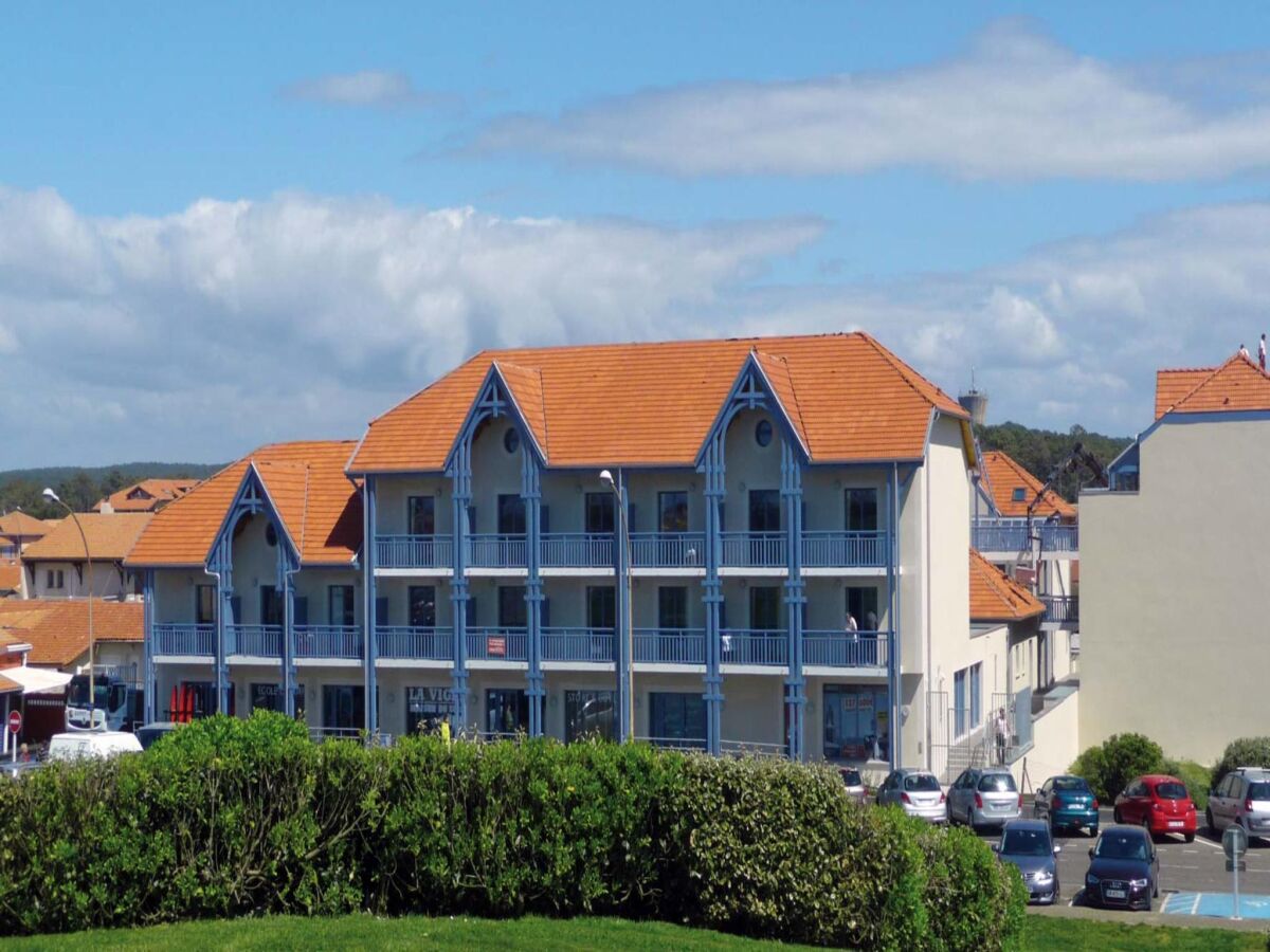Holiday park Apartment in Biscarrosse near Sandy Beach - Outdoor photo 4