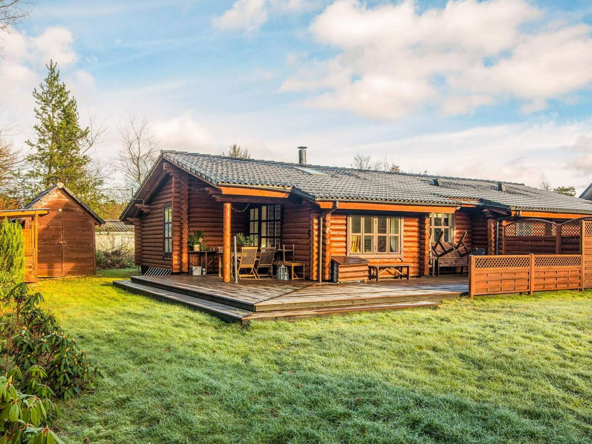 Holiday house 4 star holiday home in Fårvang