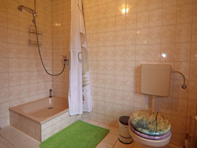 Apartment Ferien unterm Reetdach bis zu 6 Personen - Features photo 32