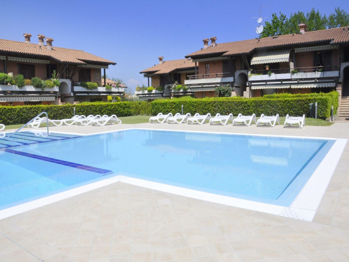 Holiday house Aufenthalt am Pool in Lazise - Outdoor photo 2