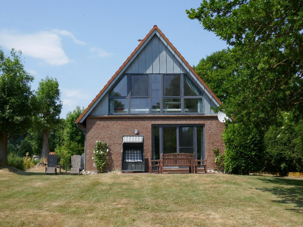 Holiday house Ferienhaus in Fehmarn OT Köpendorf - Outdoor photo 3