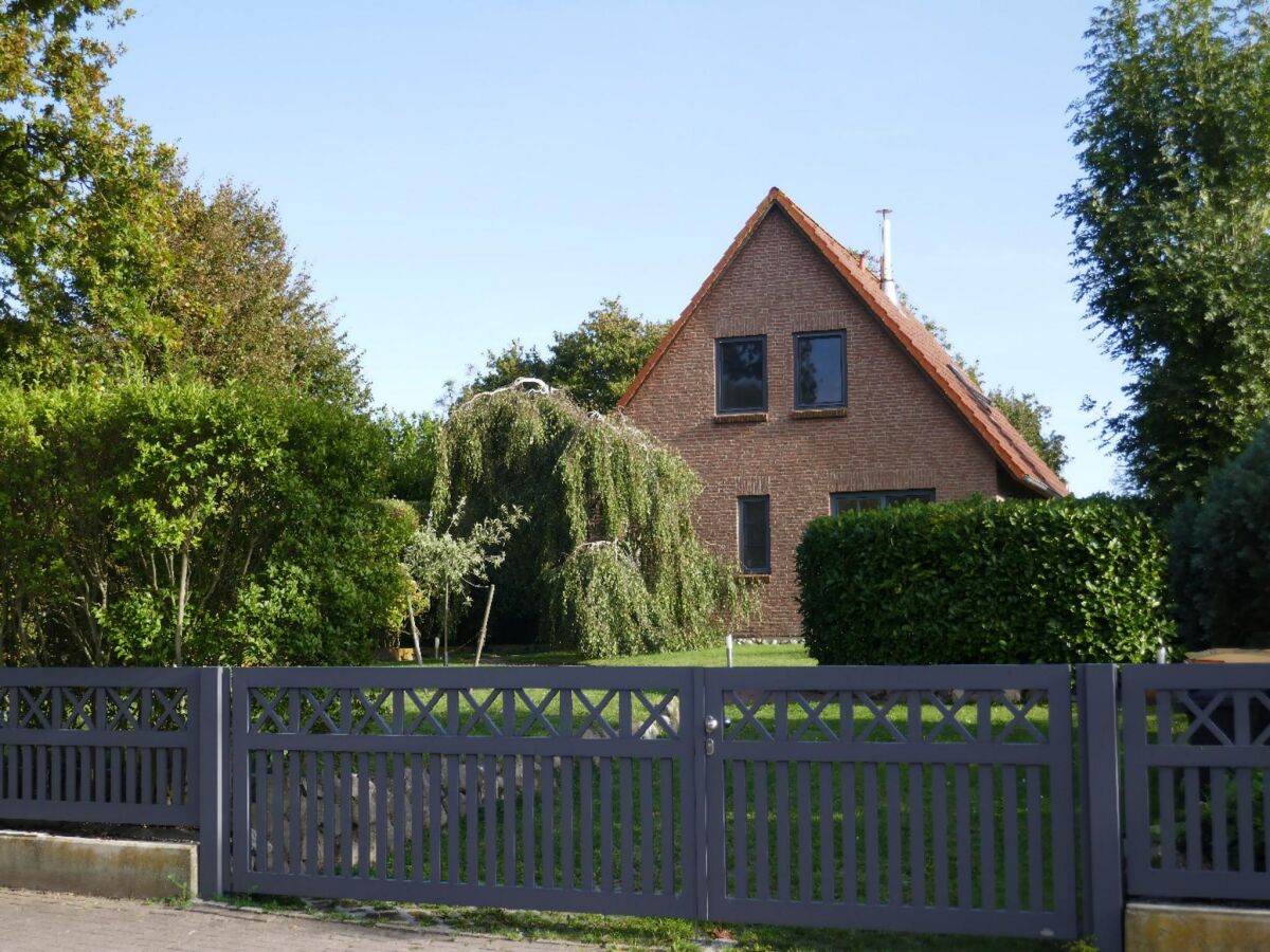 Holiday house Ferienhaus in Fehmarn OT Köpendorf - Outdoor photo 4