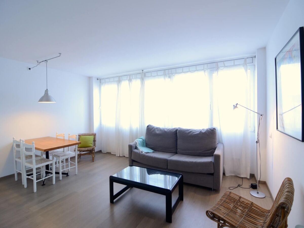 Apartment Apartment in Costa Brava near Sandy Beaches