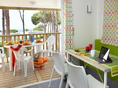 Bungalow Bungalow near Pals Beach & Pool - Features photo 11